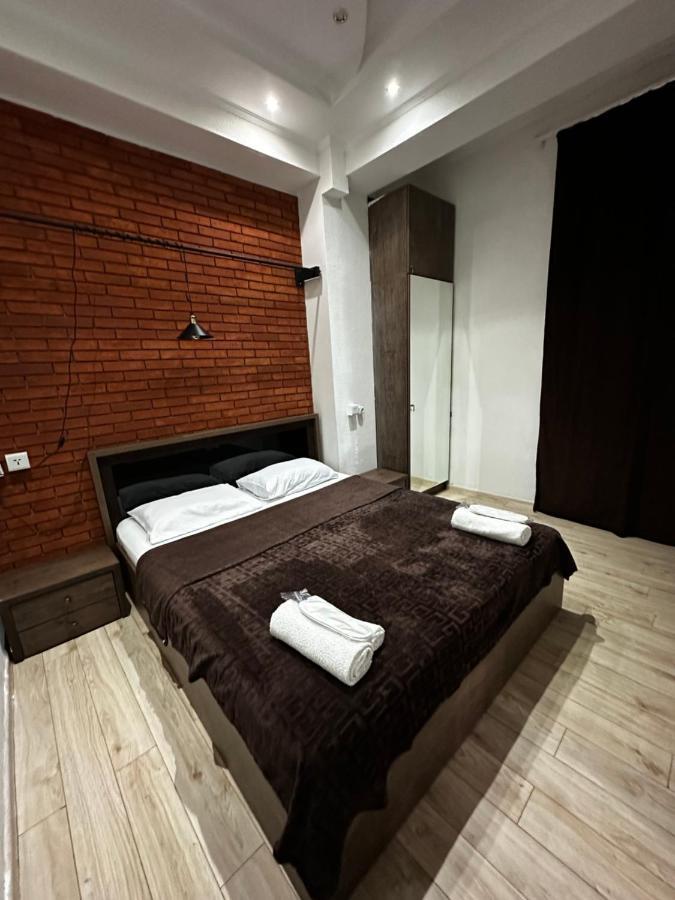 Lucas Hotel Tbilisi Exterior foto